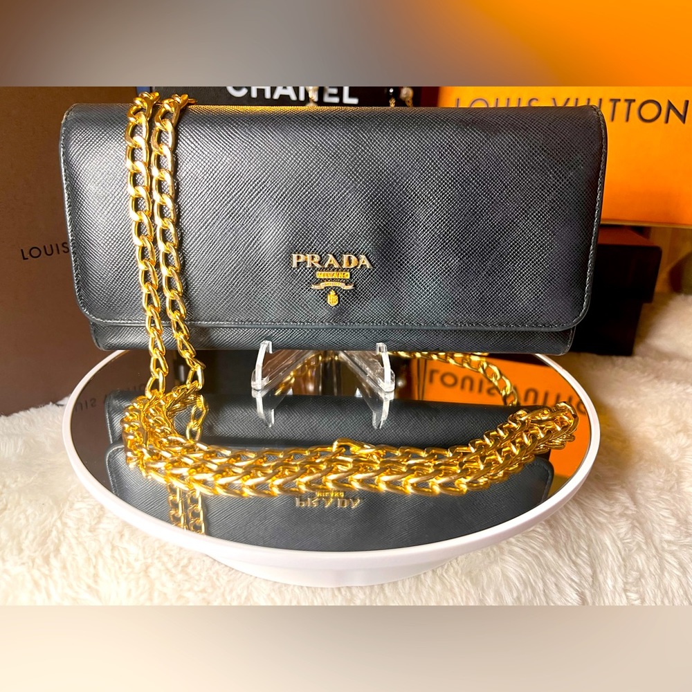 PRADA Safiano Tri Color Wallet Only, Black/ Pink/Red/Beige interior